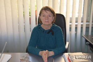 dr. Elena Popescu04