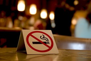 interzis fumatului