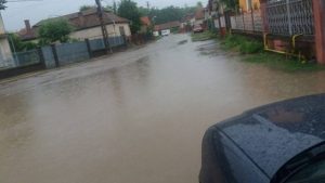 ploi, inundatii01