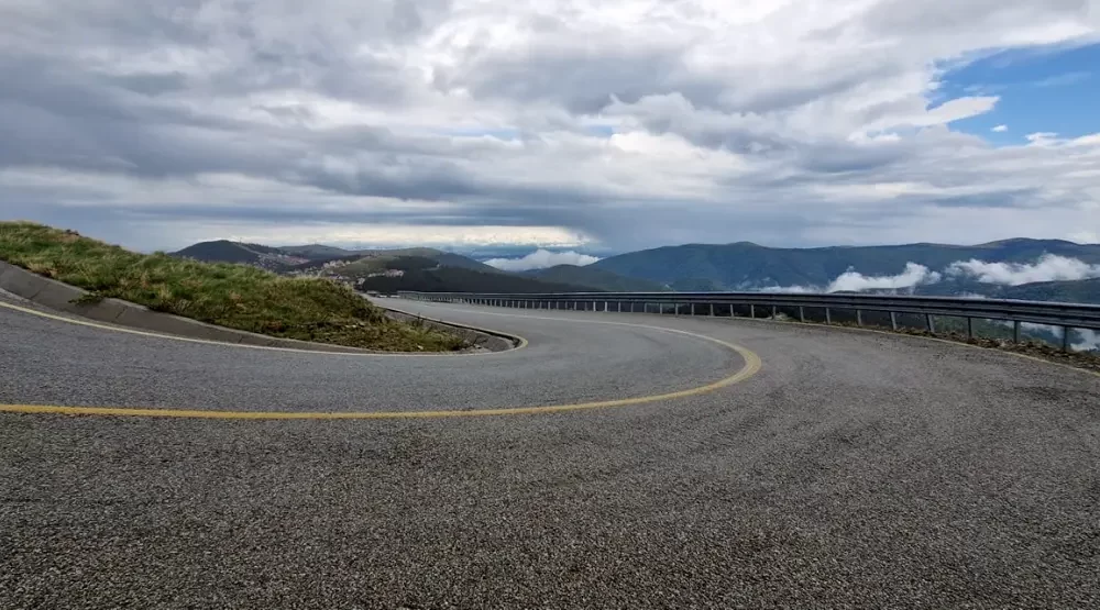 August Circula Ie Nchis Temporar Pe Dn C Transalpina