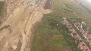 VIDEO/ Stadiul lucrărilor la autostrada A10 Sebeș-Turda, în data de 8 septembrie. Imagini din avion filmate de Asociația Pro Infrastructură