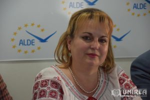 Maria Oprea, candidatul ALDE la Campeni06