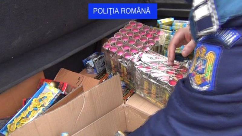 5 κιλά ειδών πυροτεχνίας που προσφέρονται προς πώληση χωρίς άδεια, από κατάστημα στο Sebeș, κατέστησαν μη διαθέσιμα από την αστυνομία