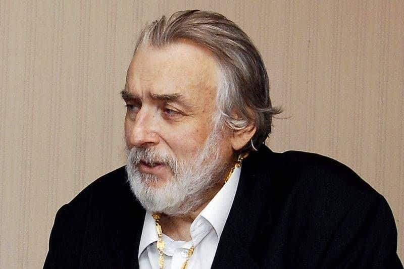 Se împlinesc 9 ani de la moartea lui Adrian Păunescu - Ziarul Unirea