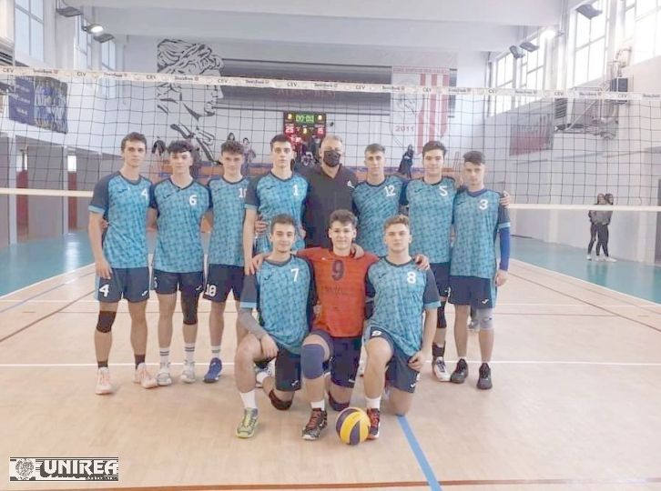 detergent wrist Treason CSȘ Blaj, 4 echipe calificate la turneele semifinale de volei | Formația de  juniori vrea medalie națională - Ziarul Unirea