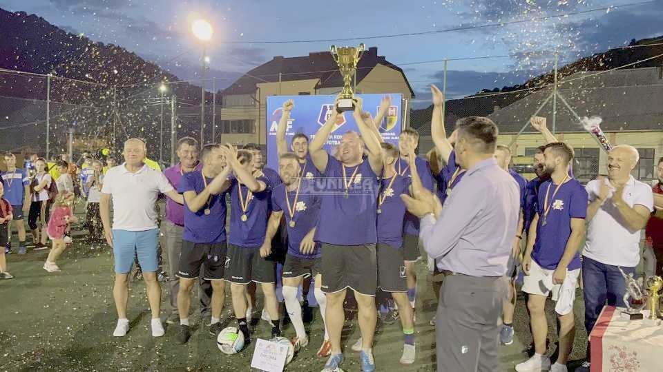 Con 13 squadre al via, parte questo fine settimana il Campionato dei Monti Apuseni |  I Frutteti, partecipando alla prima