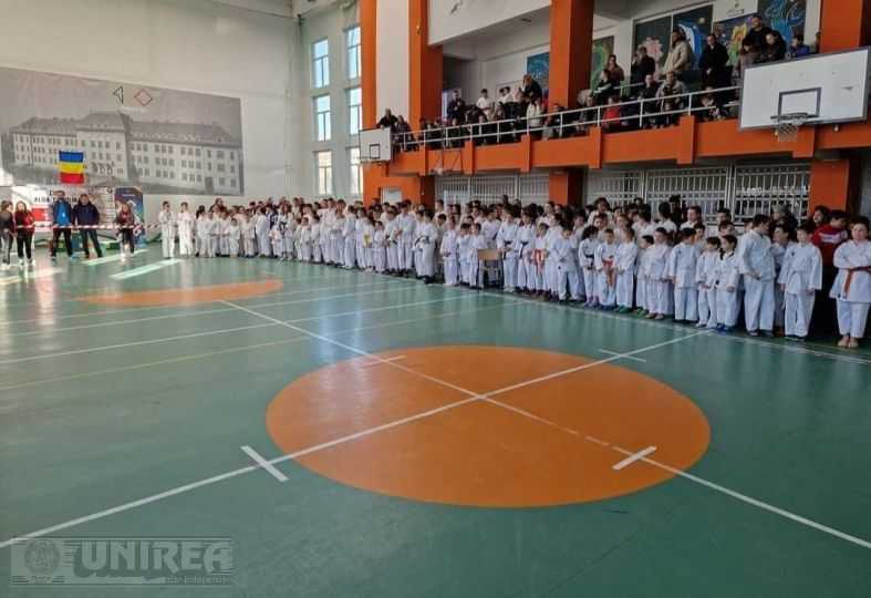 FOTO: Coppa “Alba Carolina”, 7a edizione, nel karate |  Risultati di ACS Karate Forever Alba Iulia