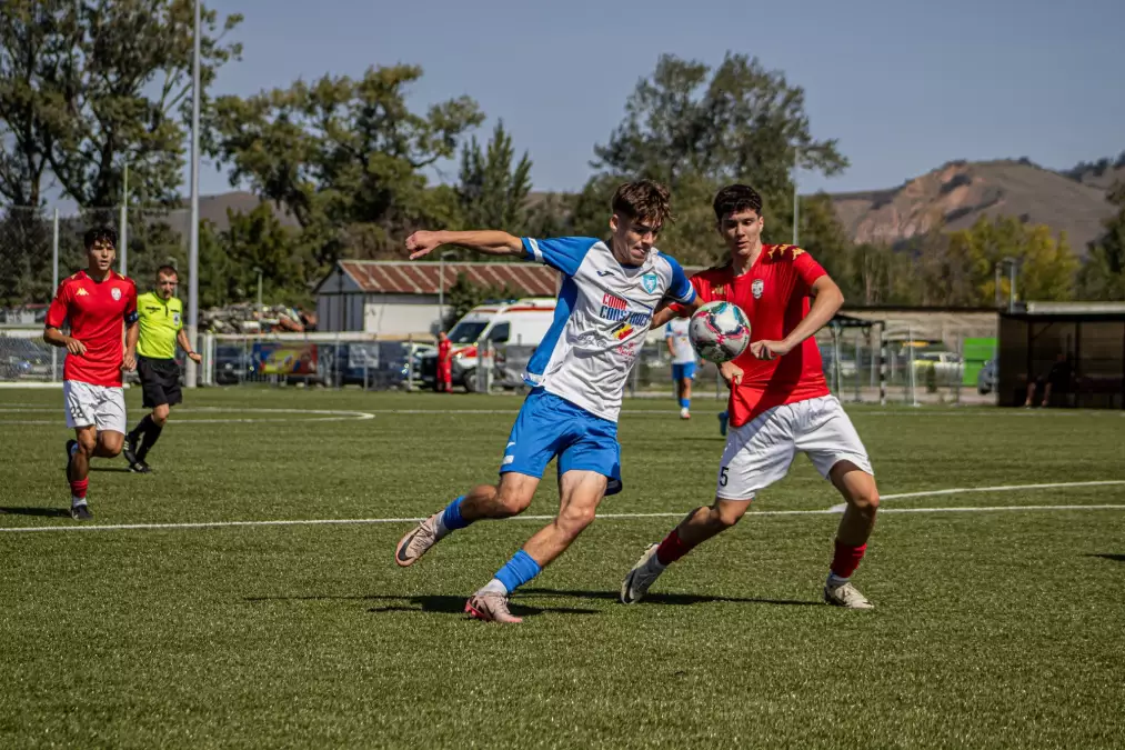 FOTO: LPS Sebeș, dublă victorie, în derby „de Alba”, cu CSM Unirea Alba Iulia | La Under 19, cadou pentru antrenorul Doru Oancea