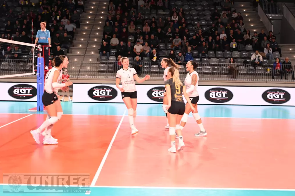 Volei Alba Blaj – „U” Cluj 3-0 în Divizia A1 la volei feminin