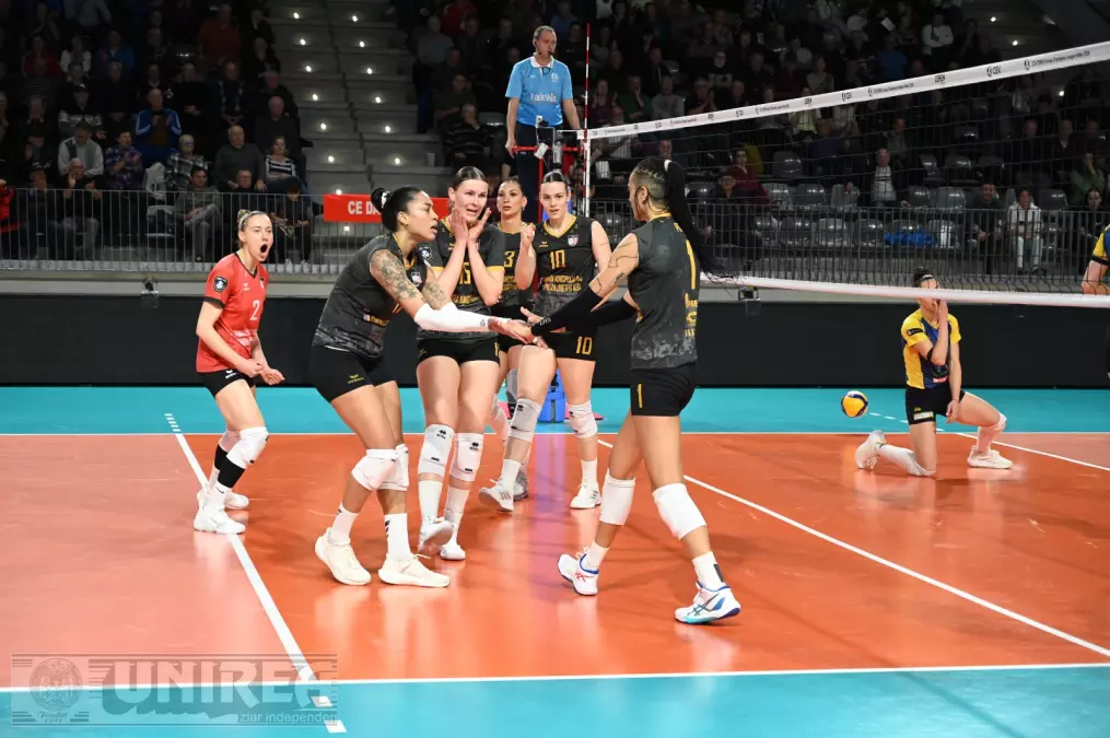 FOTO: Volei Alba Blaj – Corona Brașov 3-2, în prima semifinală din Divizia A1! Emoții majore pentru campioană, care a revenit de la 0-2!