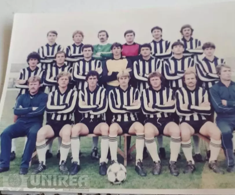 FOTO; Unirea Alba Iulia 1984, penultima promovare 