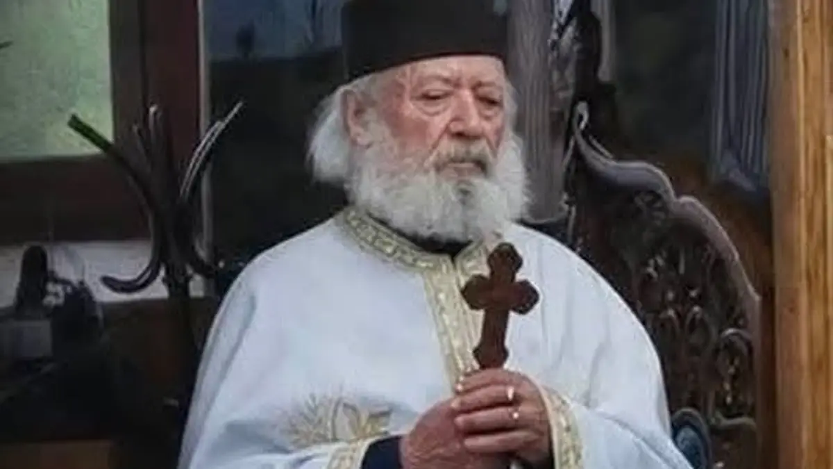 Părintele Nicolae Lupu, fost preot al parohiei Scărișoara, a